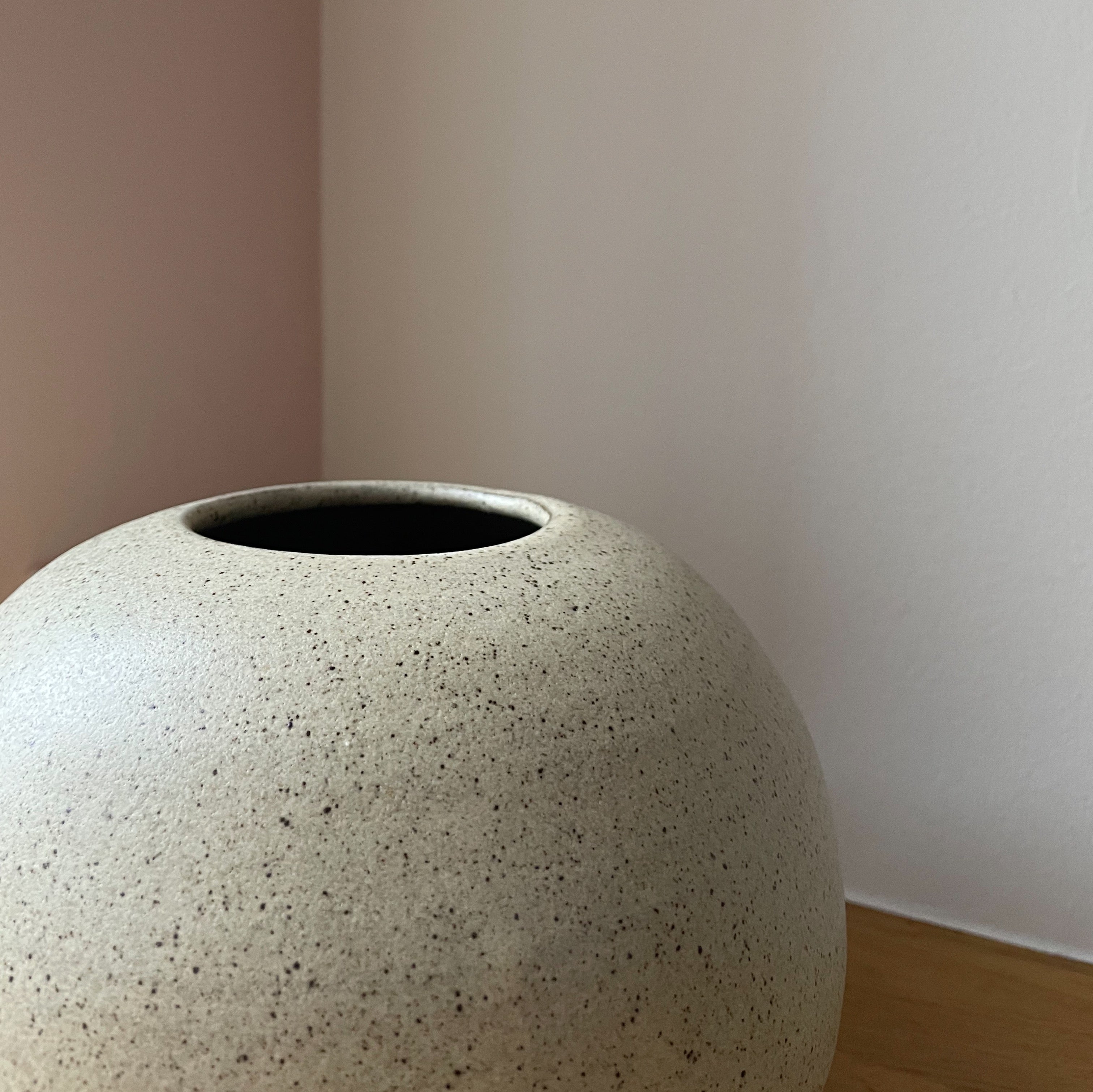 Unika keramik vase (H:17 cm) - Stor - Olive Brown