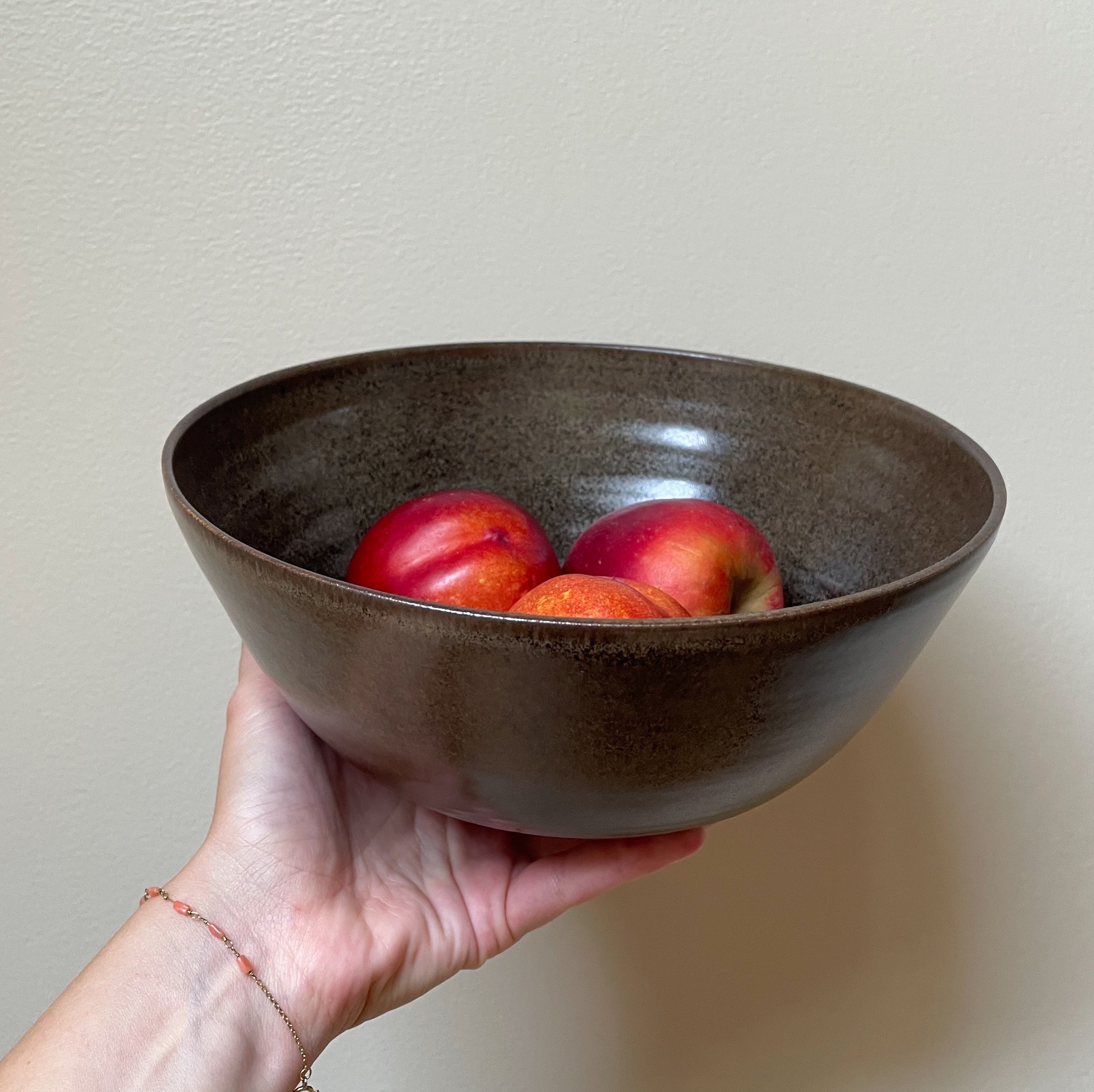 Serveringsskål (Ø22 cm) - Oilspot