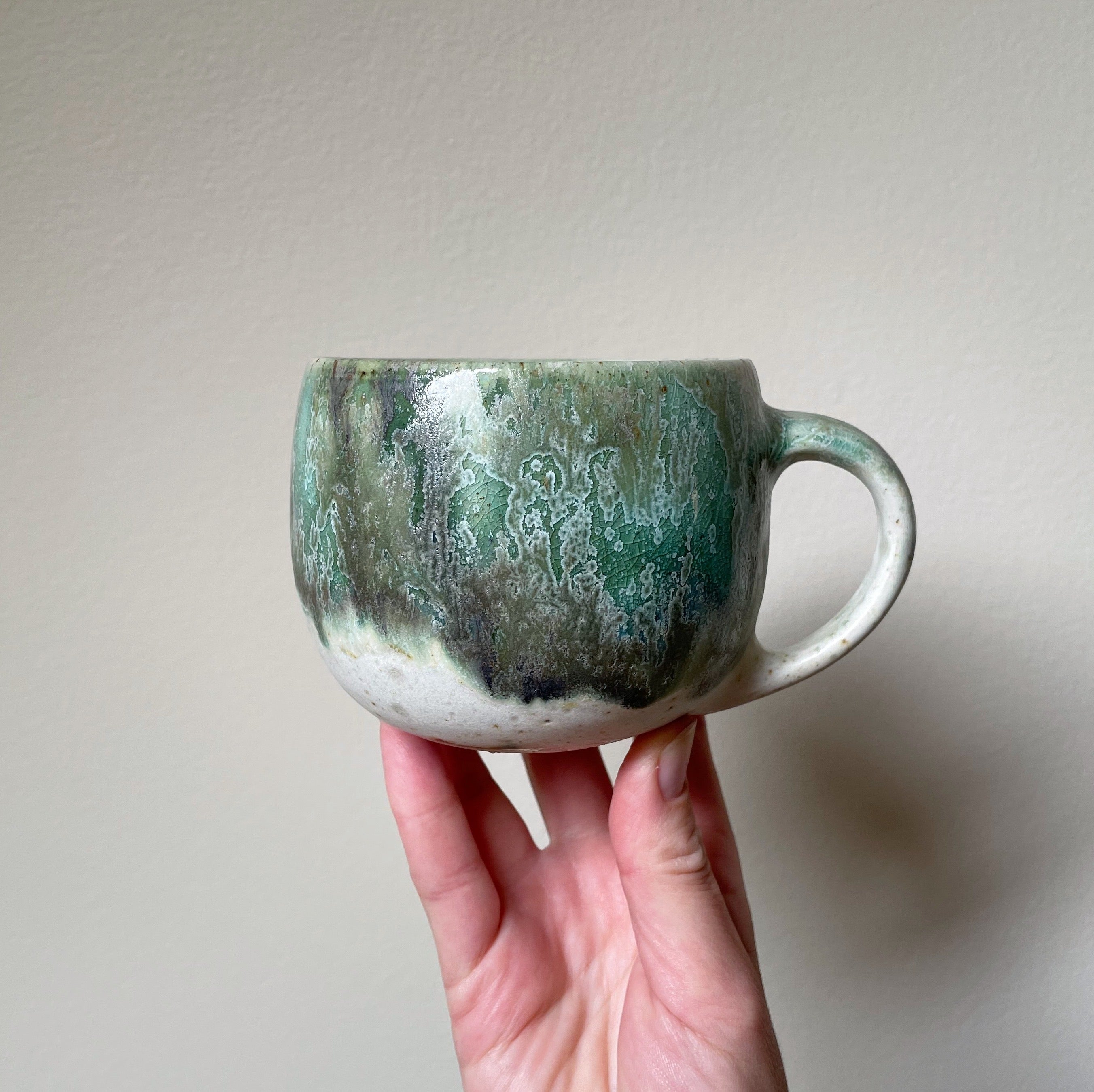 Kop med hank - A sense of spring