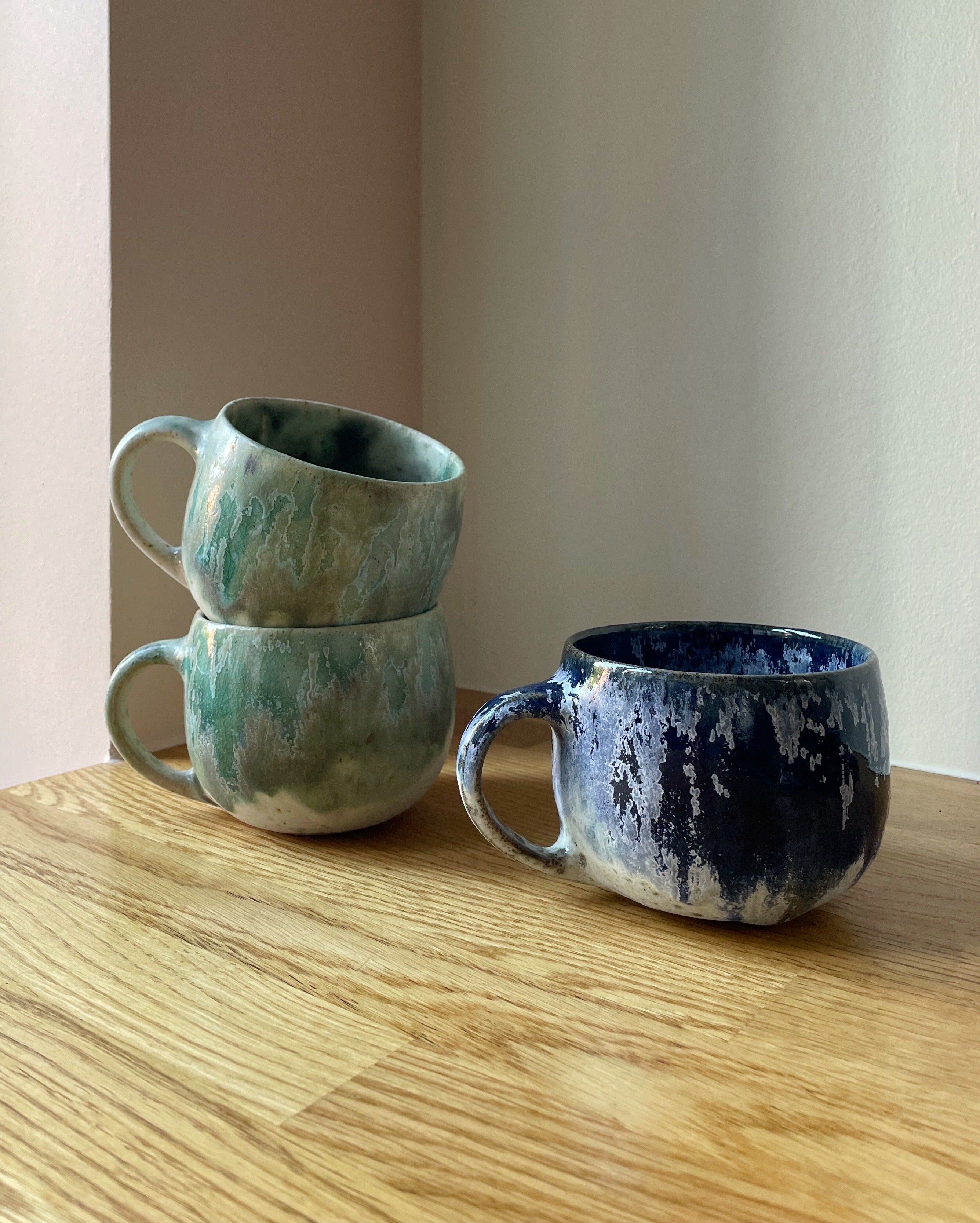 Kop med hank - A sense of spring