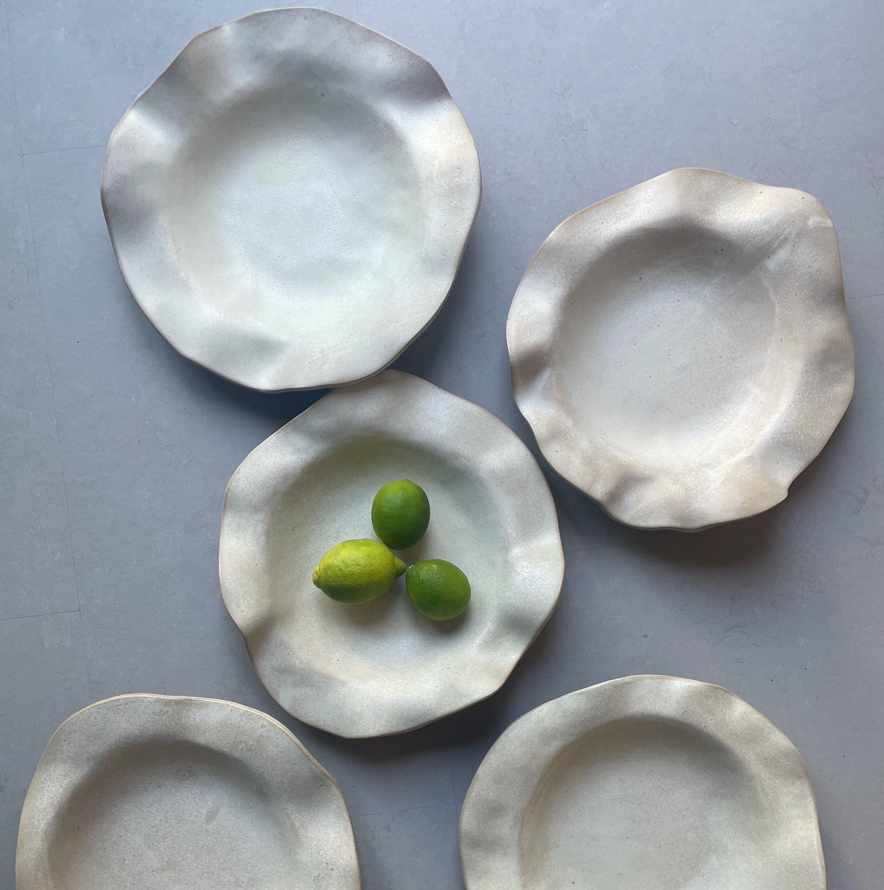 NYHED: Flower skål - Unika - Beige Sandsten