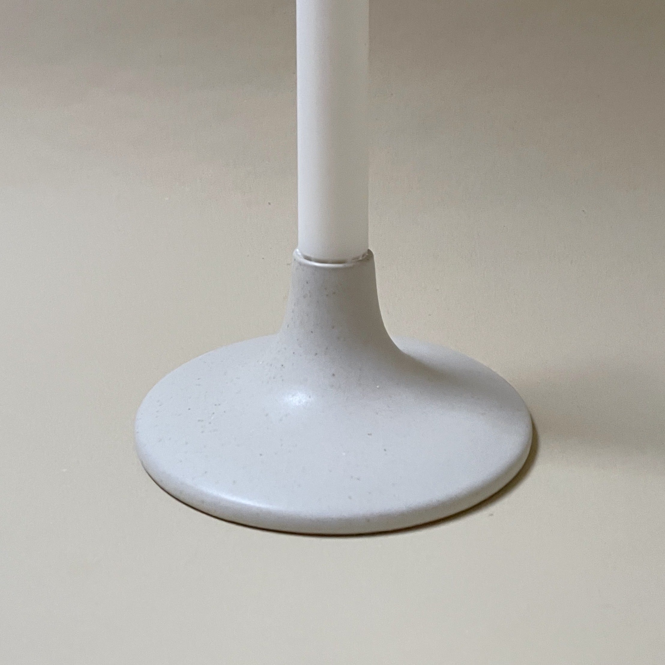 Lysestage - Flad - Hvid