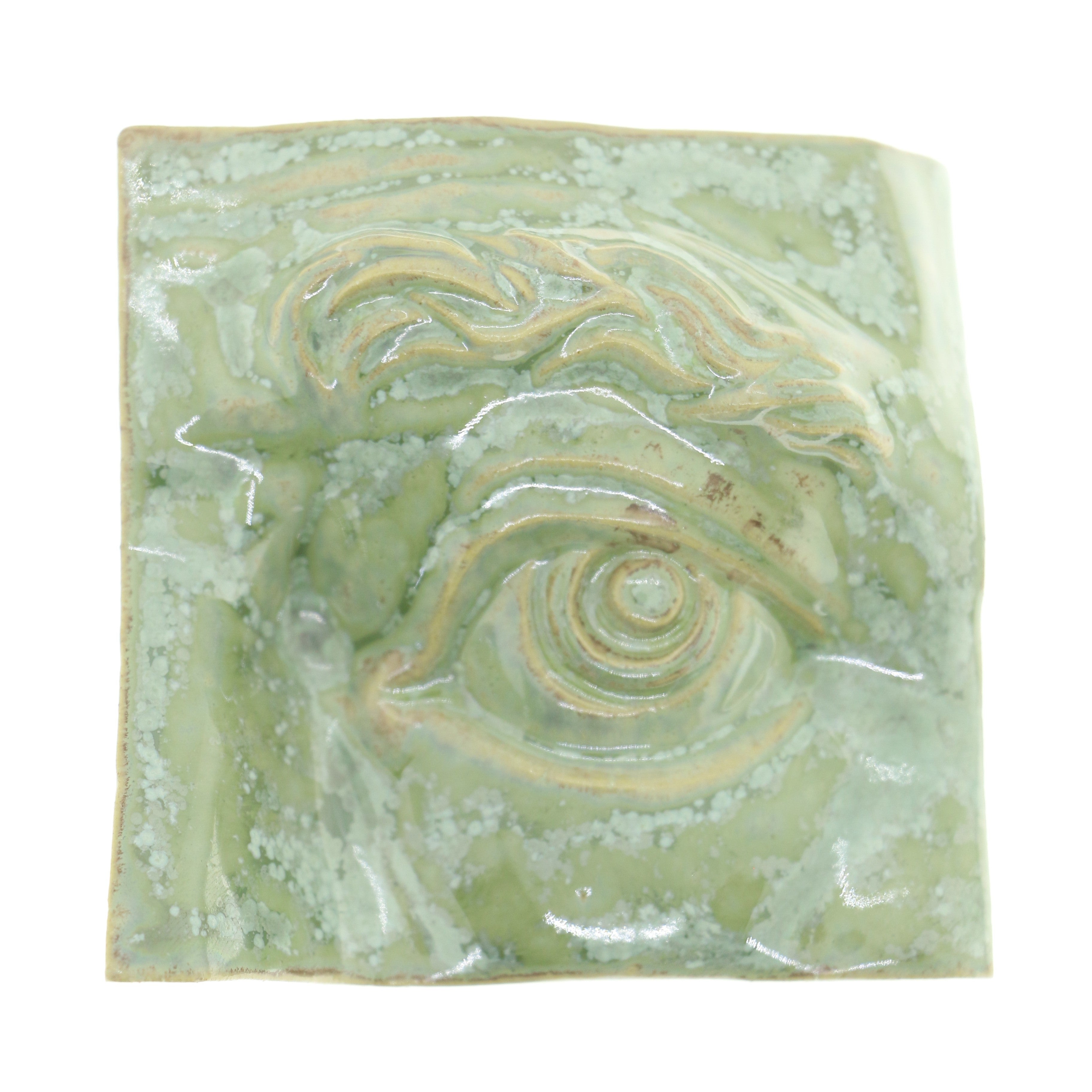 Vægrelief til ophæng - Ansigtsfragment - Øje Vægkunst - Grøn - Håndlavet i Danmark af Laoru. Køb hos Studio Holdbar. Hurtig levering