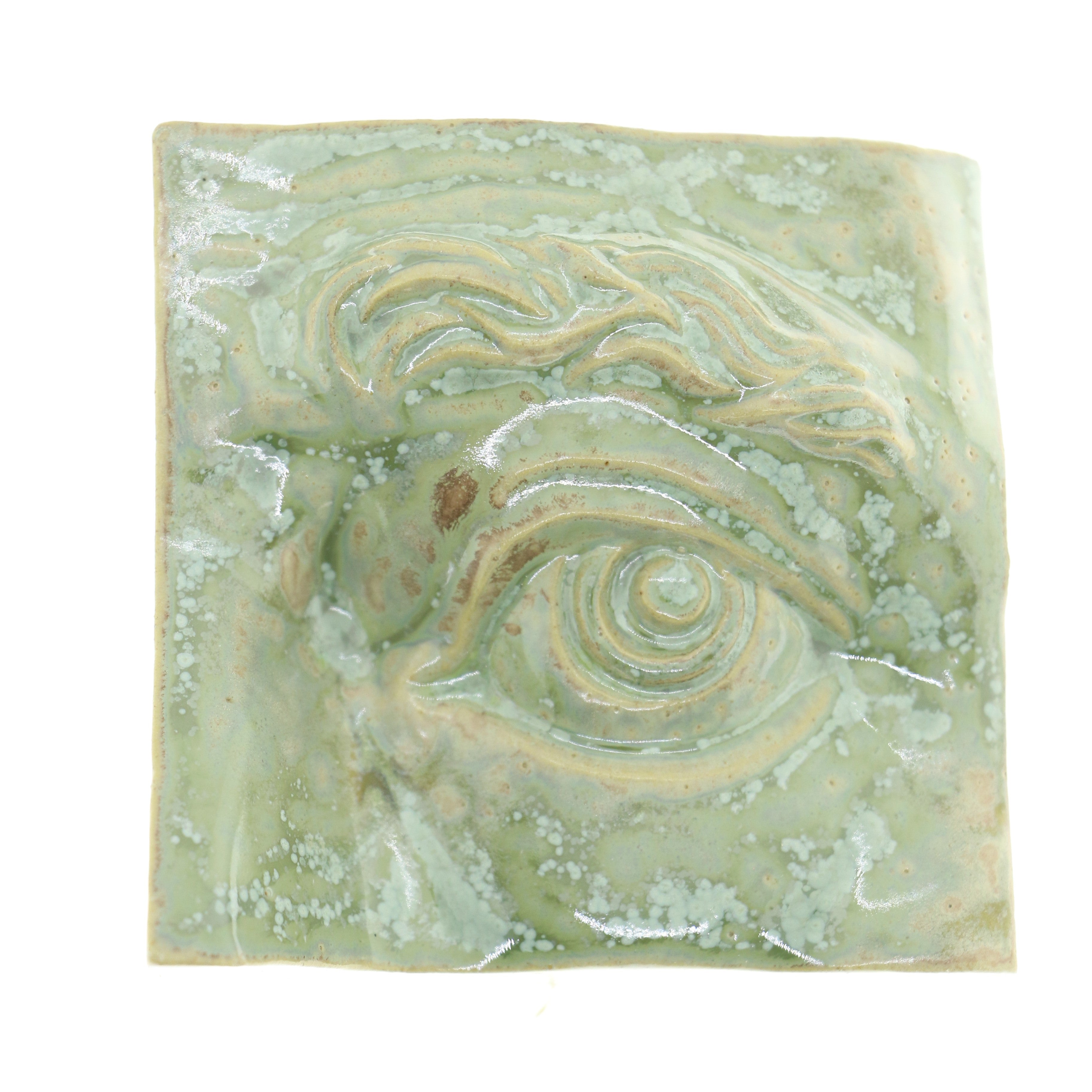 Vægrelief til ophæng - Ansigtsfragment - Øje Vægkunst - Grøn - Håndlavet i Danmark af Laoru. Køb hos Studio Holdbar. Hurtig levering