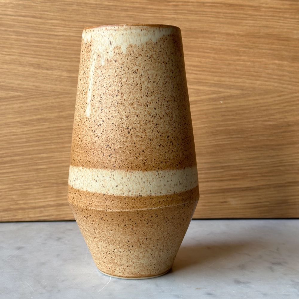 Oda Garden Vase – Stor (H:22 cm) - Brun