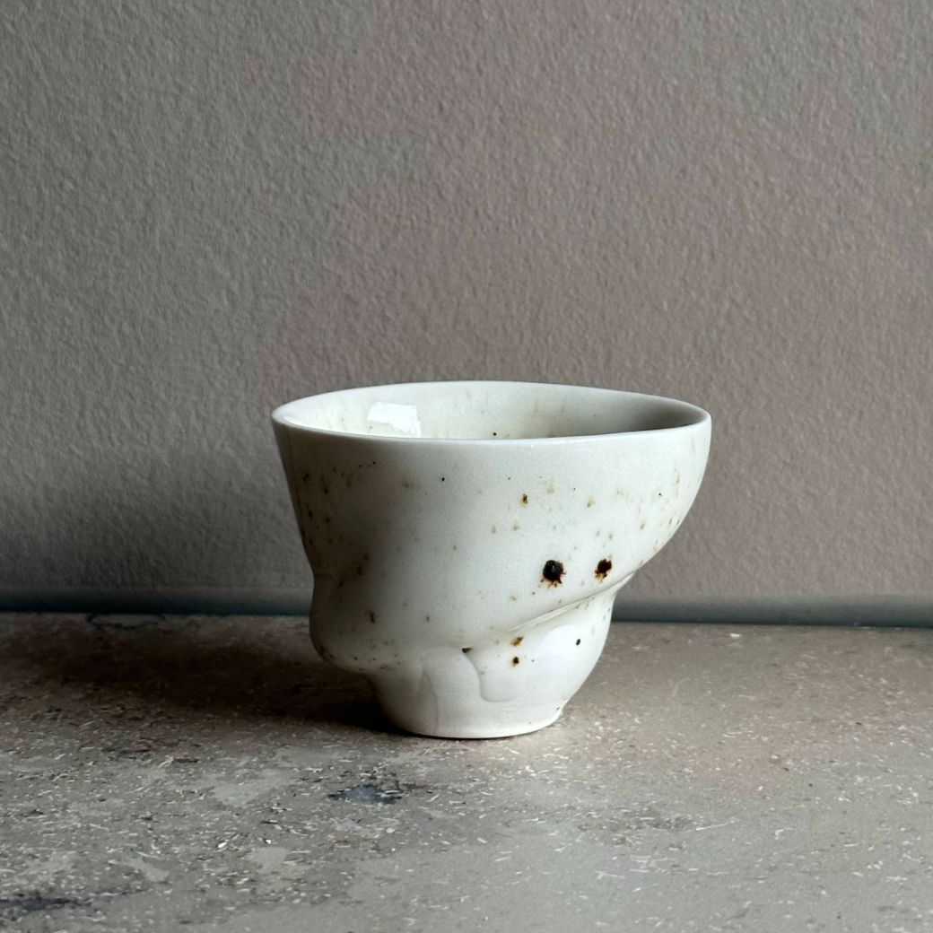 Ryle espressokop - Studio Aarhus - Håndlavet keramik kop. Køb hos Studio Holdbar (webshop & butik). Hurtig levering