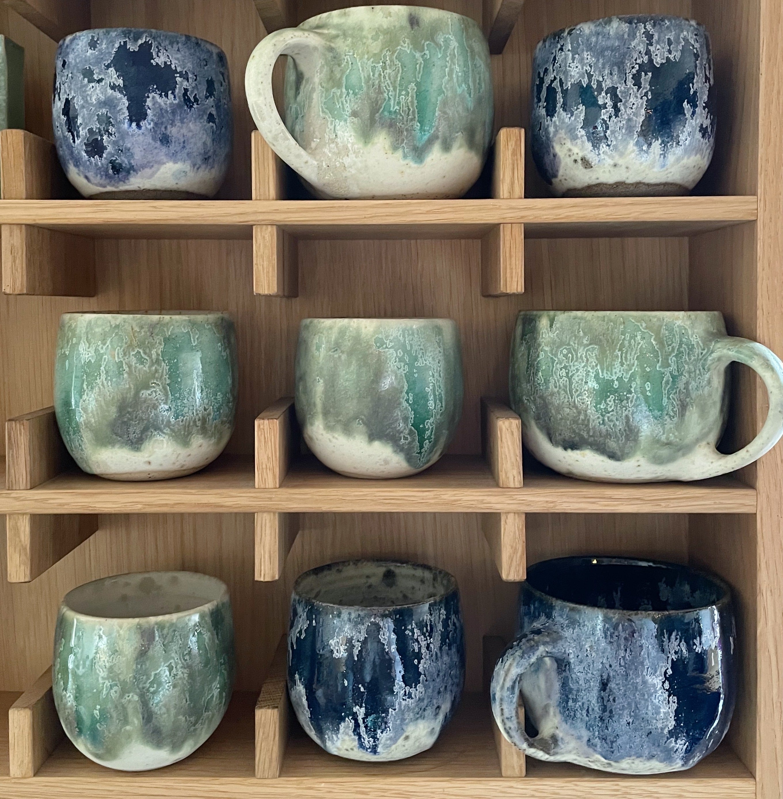 Kop med hank - A sense of spring