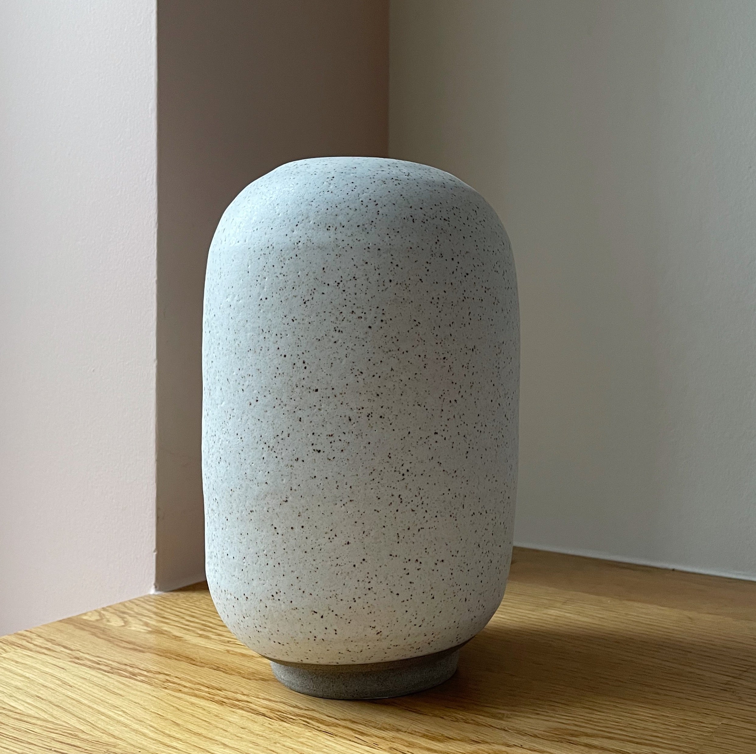 Unika keramik vase (H:21 cm) - Stor - Ash Grey