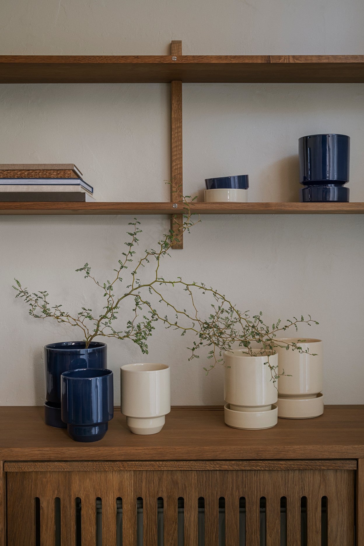 Nyhed: Glaseret Hoff krukke inkl. underskål - Ø14 cm - Sapphire Blue