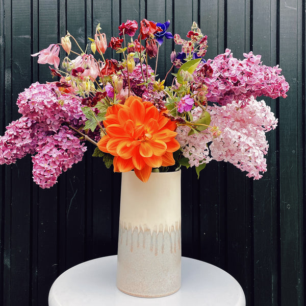 Sustainable vase - Mellem - Dusty Rose Freckles
