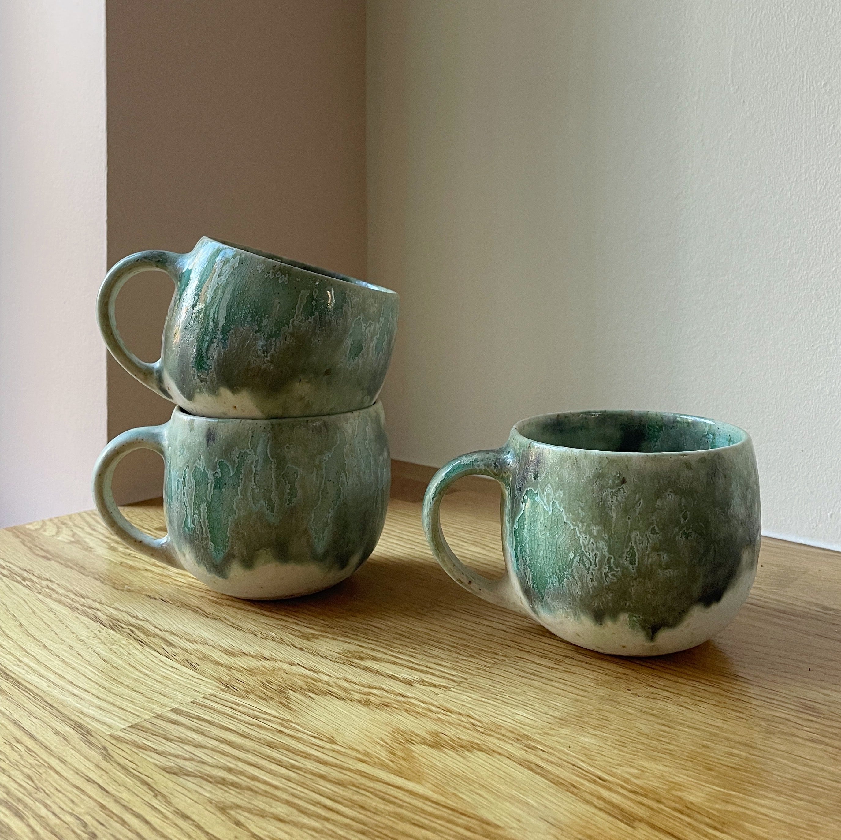 Kop med hank - A sense of spring