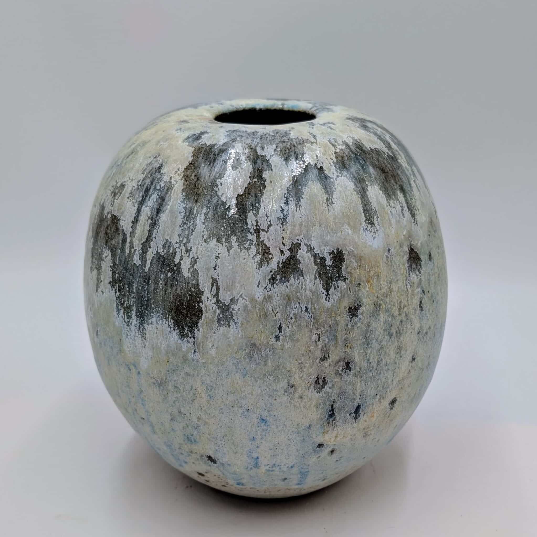 Unika vase no. 604