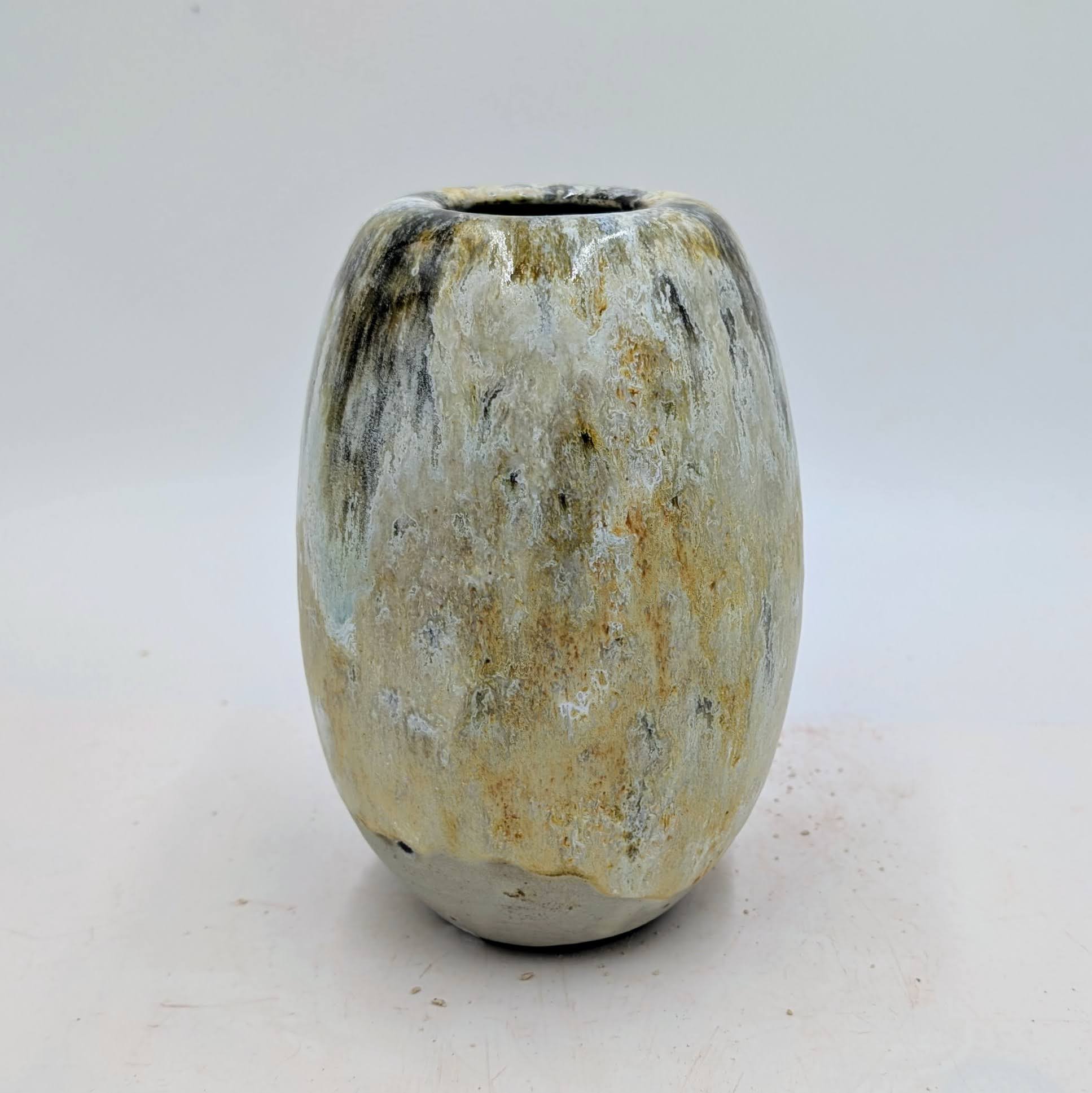 Unika vase no. 911