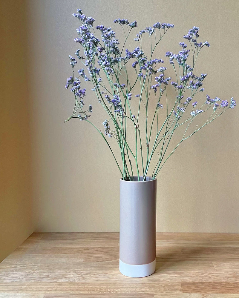 Lille vase i stentøjsler (H18cm) - Oliven/lysbrun